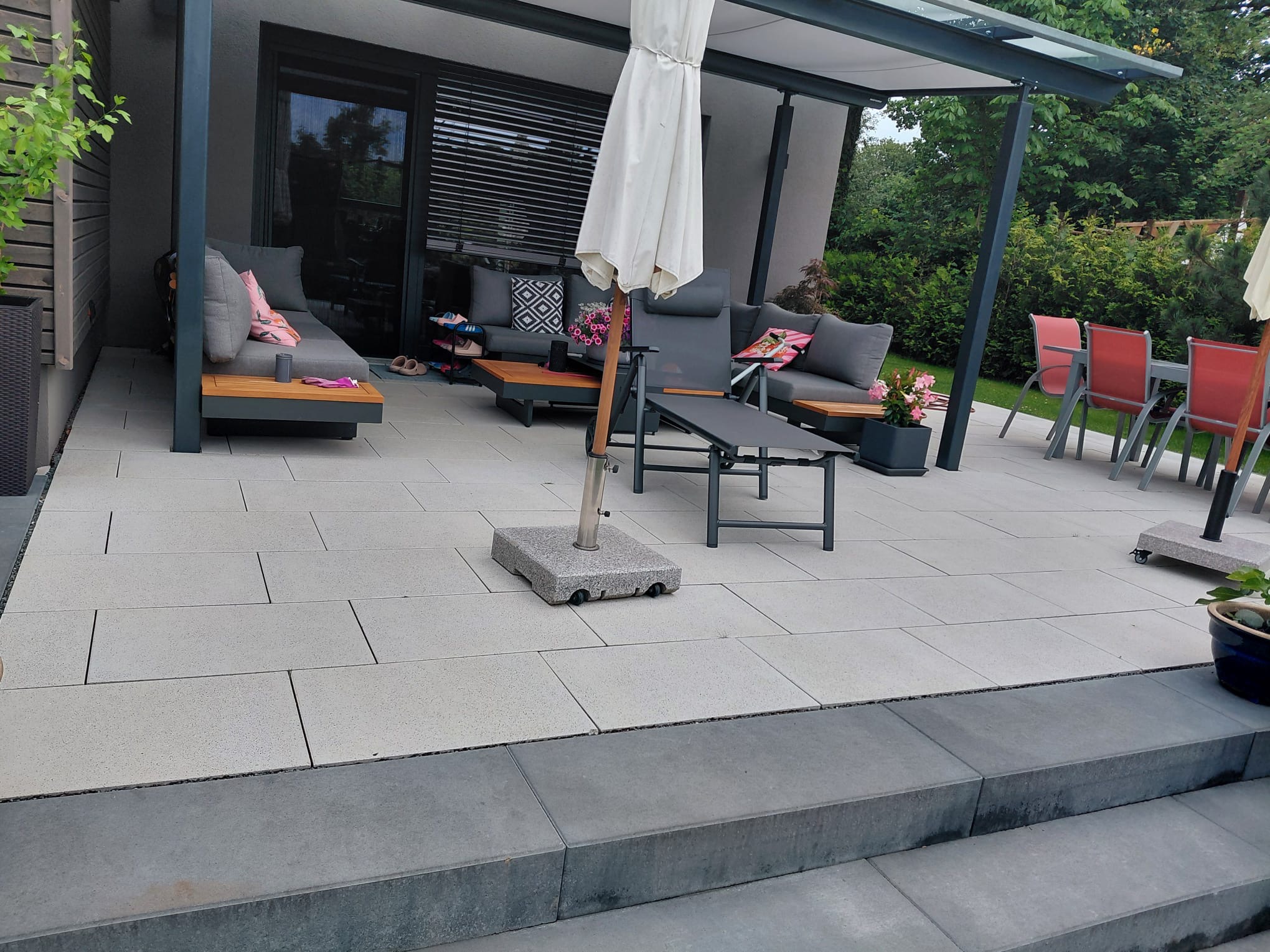Moderne Terrasse Galabau Friedel